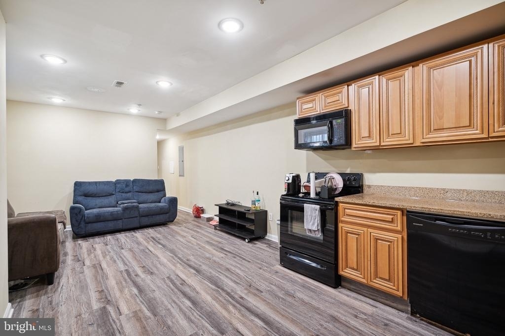 1611 N 17th Street - Photo 19