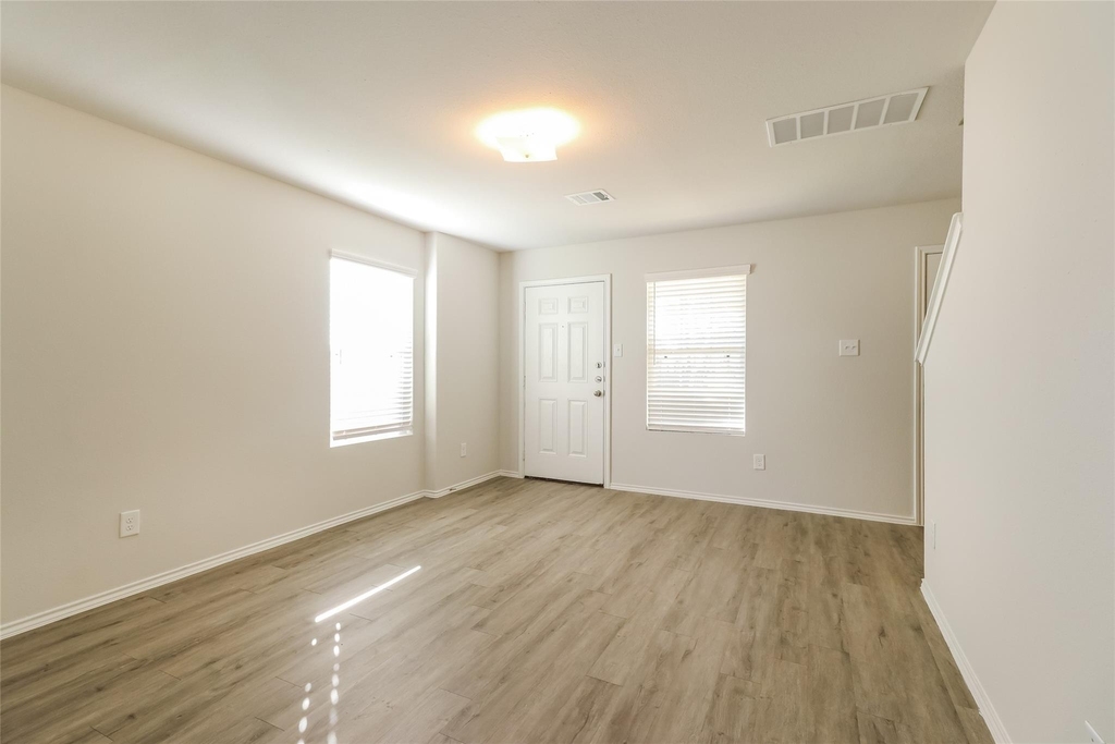 3229 Chunk Court - Photo 6