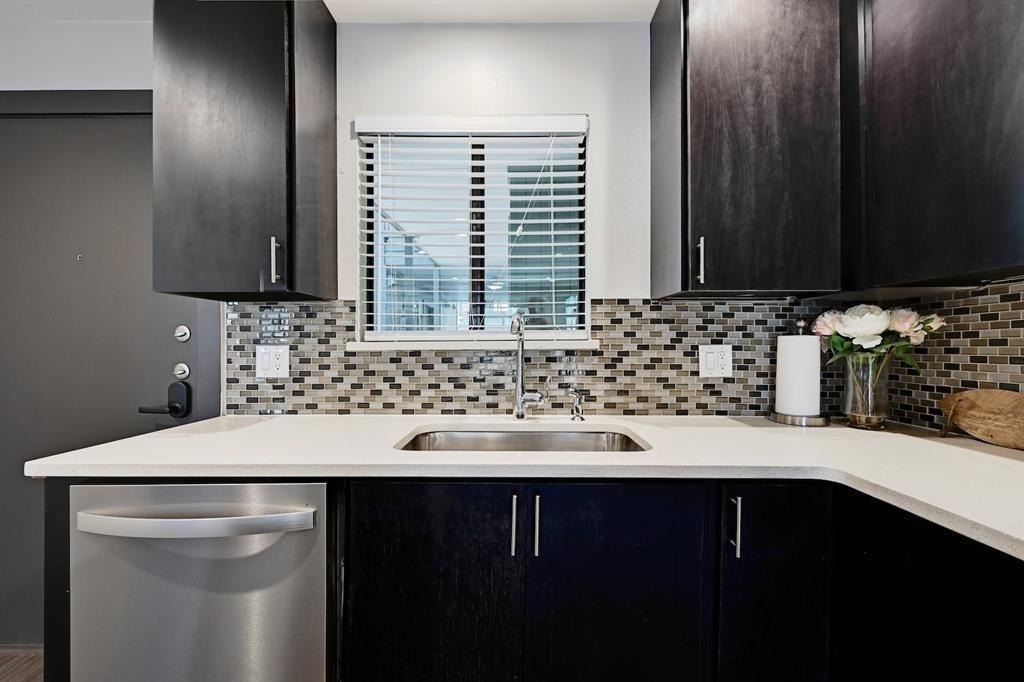 3301 Red River St - Photo 10