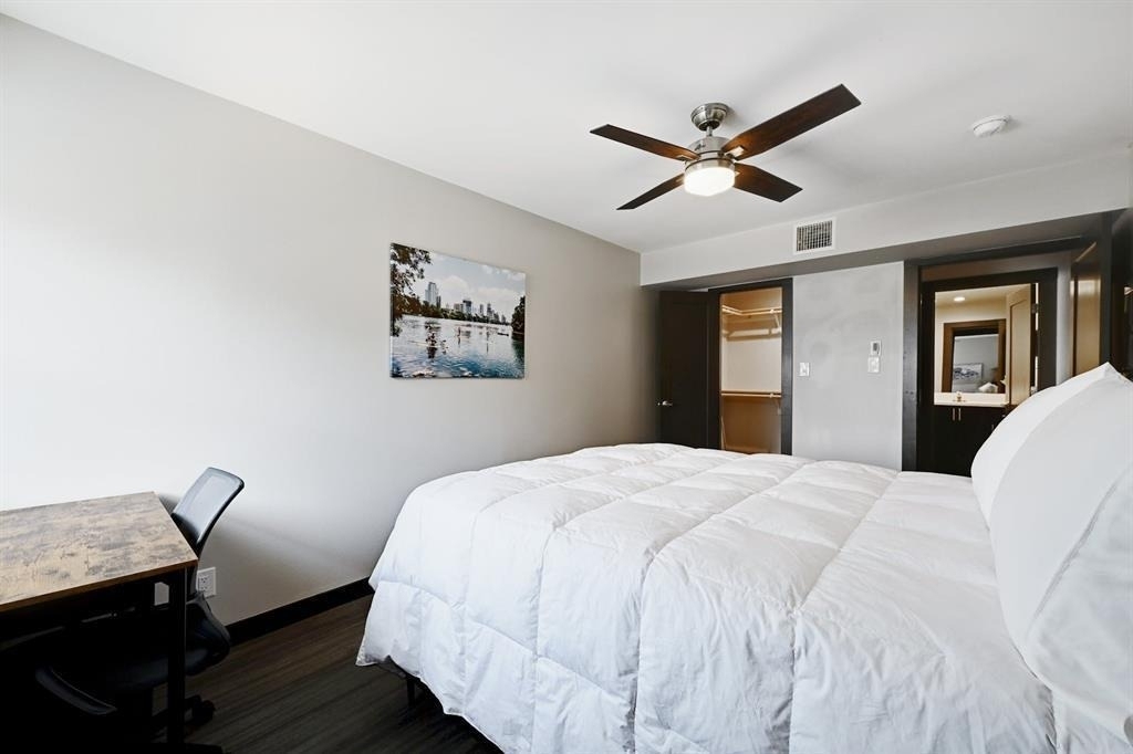 3301 Red River St - Photo 17
