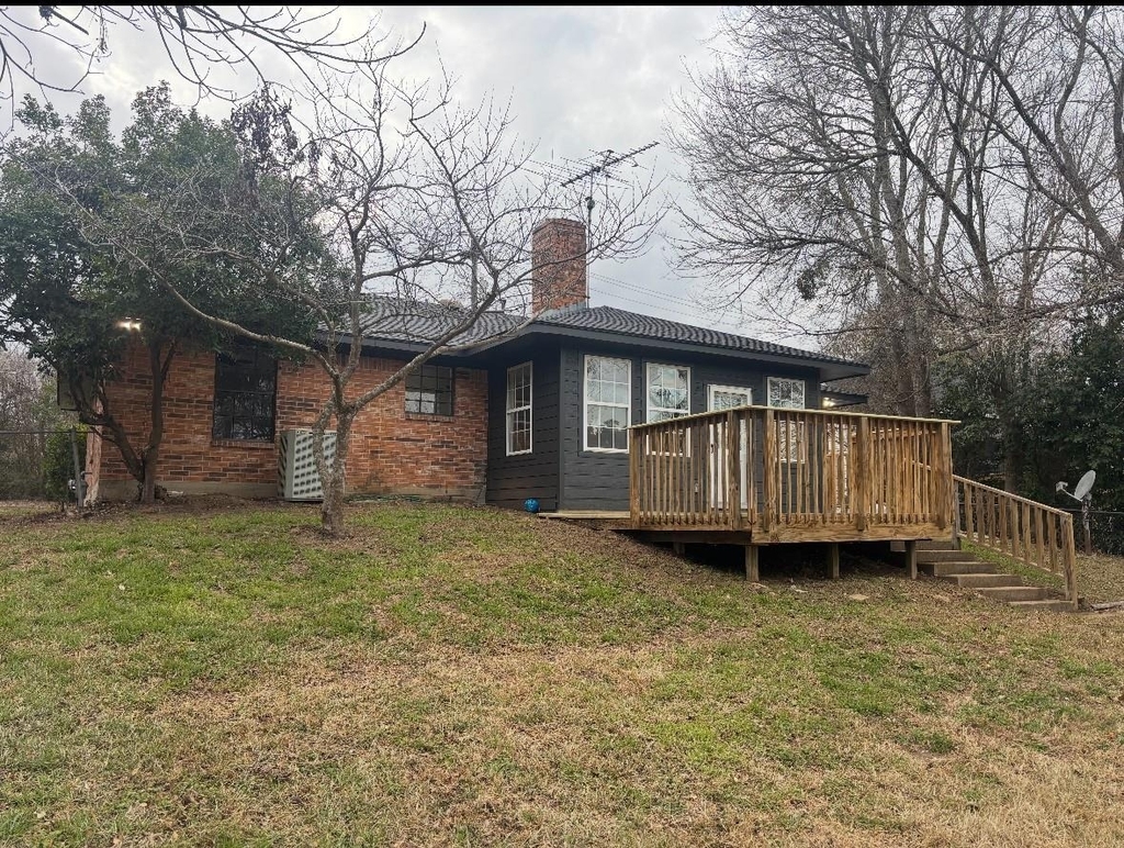 1803 S Park Street - Photo 15