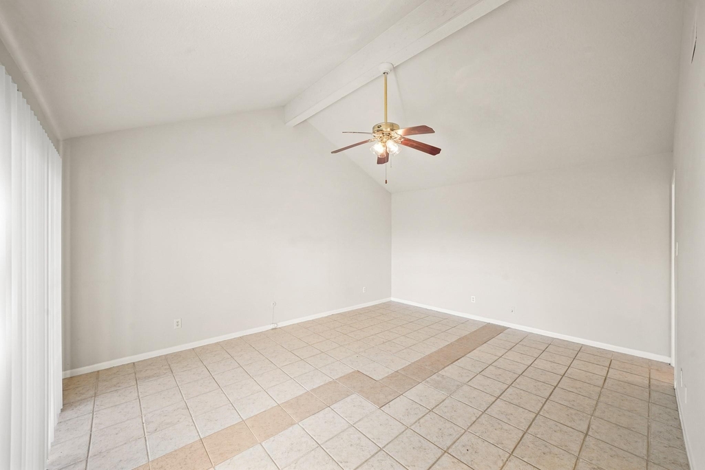 6514 Winkleman Road - Photo 5