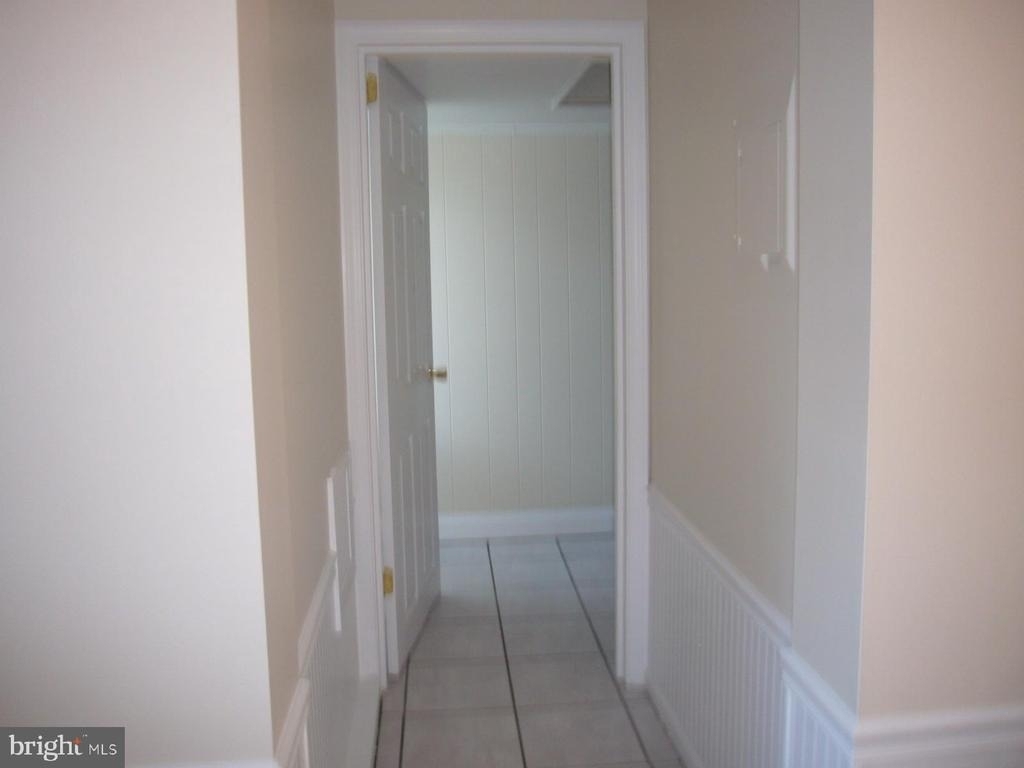 335 Marshall Street - Photo 8