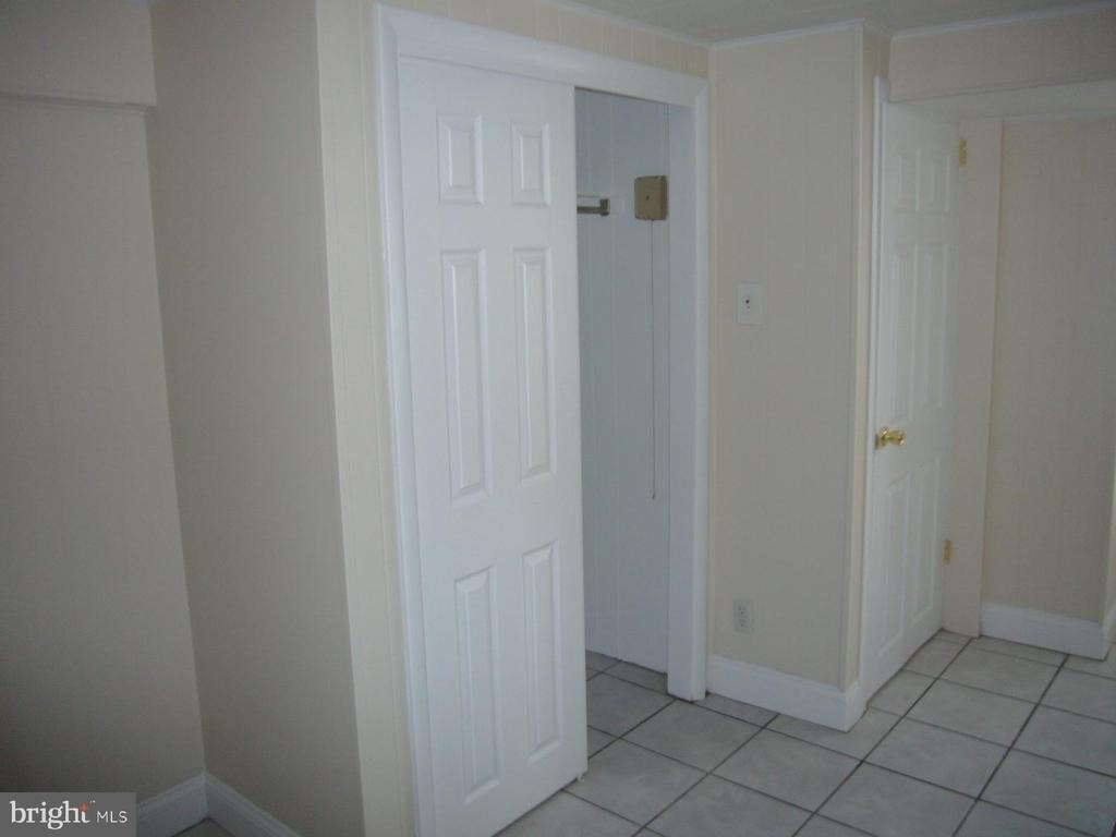 335 Marshall Street - Photo 7