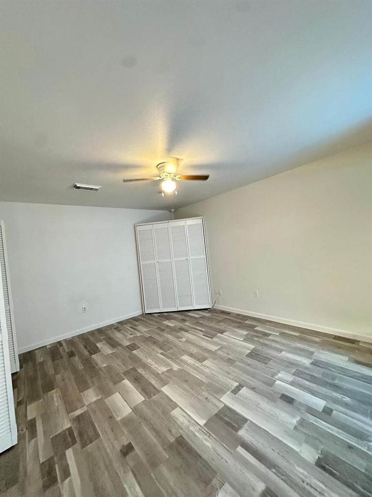 600 W Mimosa Street - Photo 15