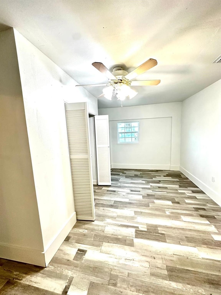 600 W Mimosa Street - Photo 14