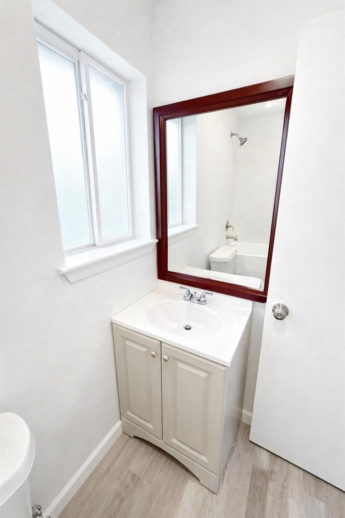 600 W Mimosa Street - Photo 16