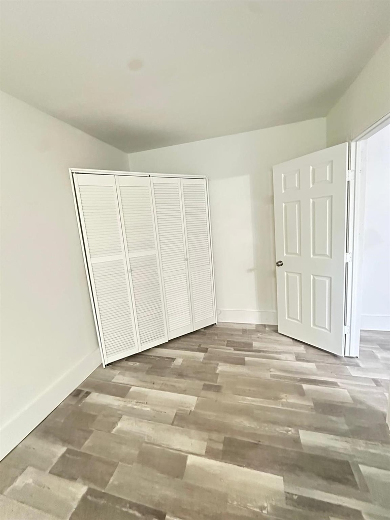600 W Mimosa Street - Photo 5
