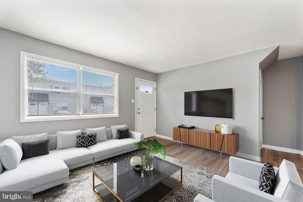 415 Hamilton Avenue - Photo 2