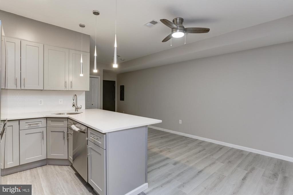 400 Highland Avenue - Photo 6