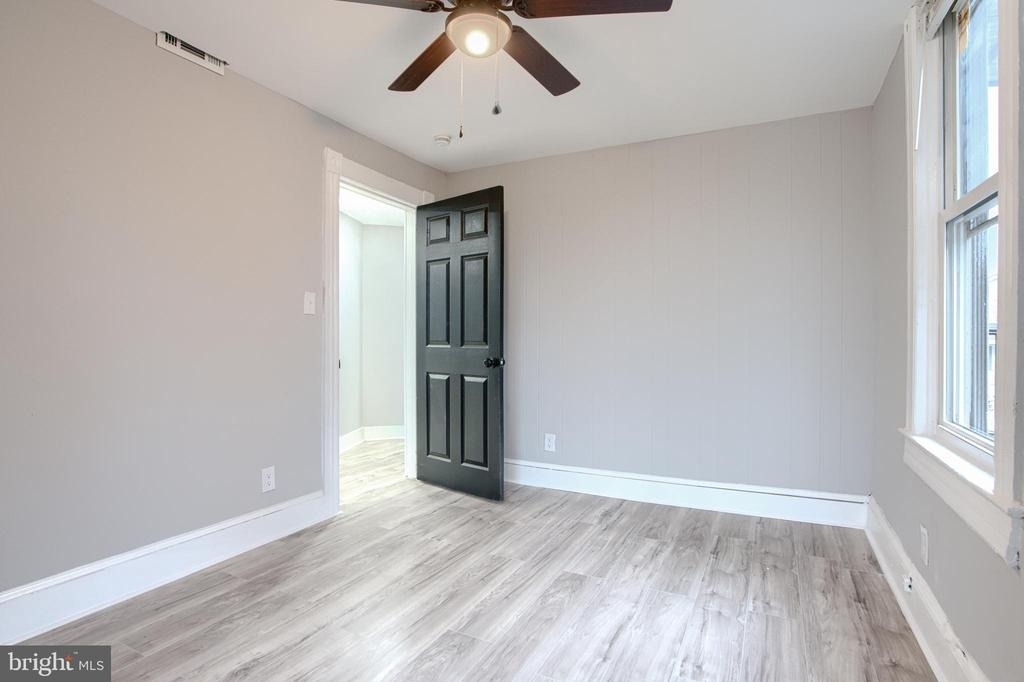 3807 Fleetwood Avenue - Photo 14