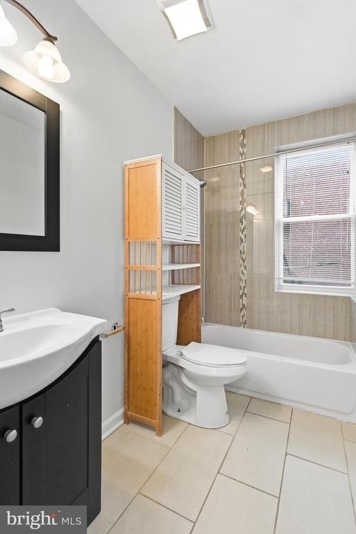 2302 2302 Mount Royal Terrace - Photo 30
