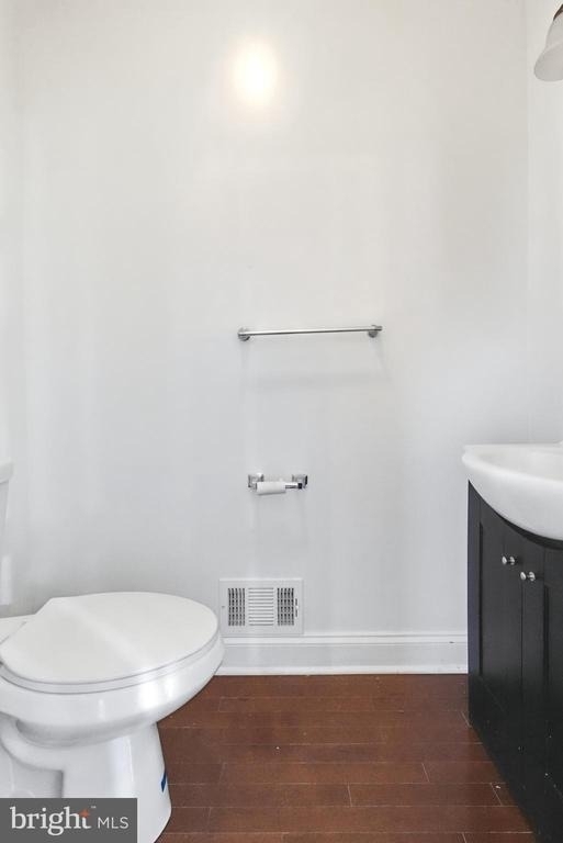 2302 2302 Mount Royal Terrace - Photo 21