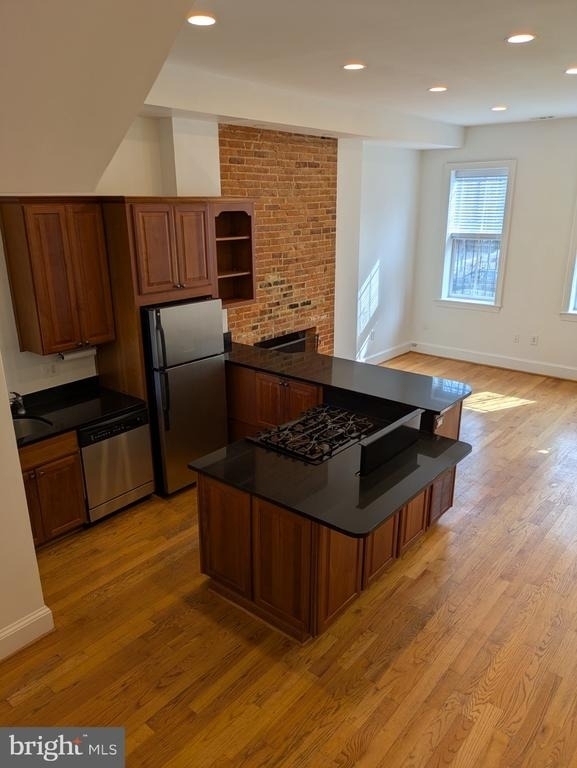 1421 Q Street Nw - Photo 4