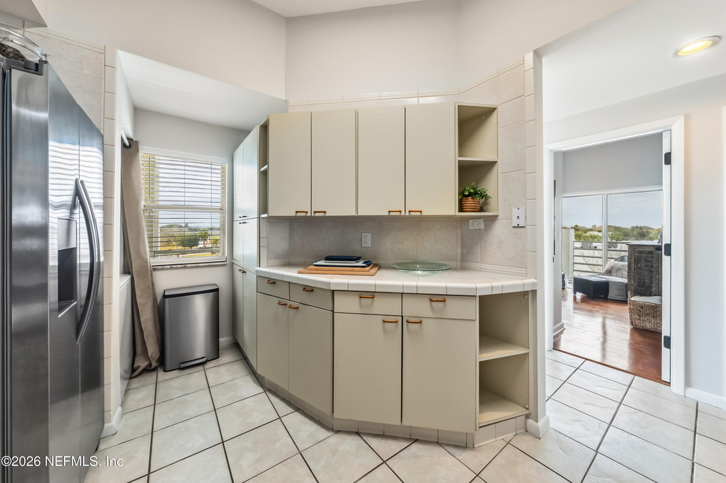 75 Comares Avenue - Photo 12