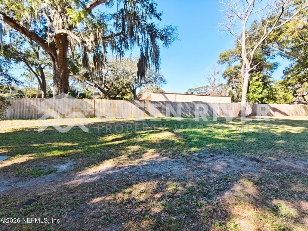 11620 Charlie Road - Photo 27