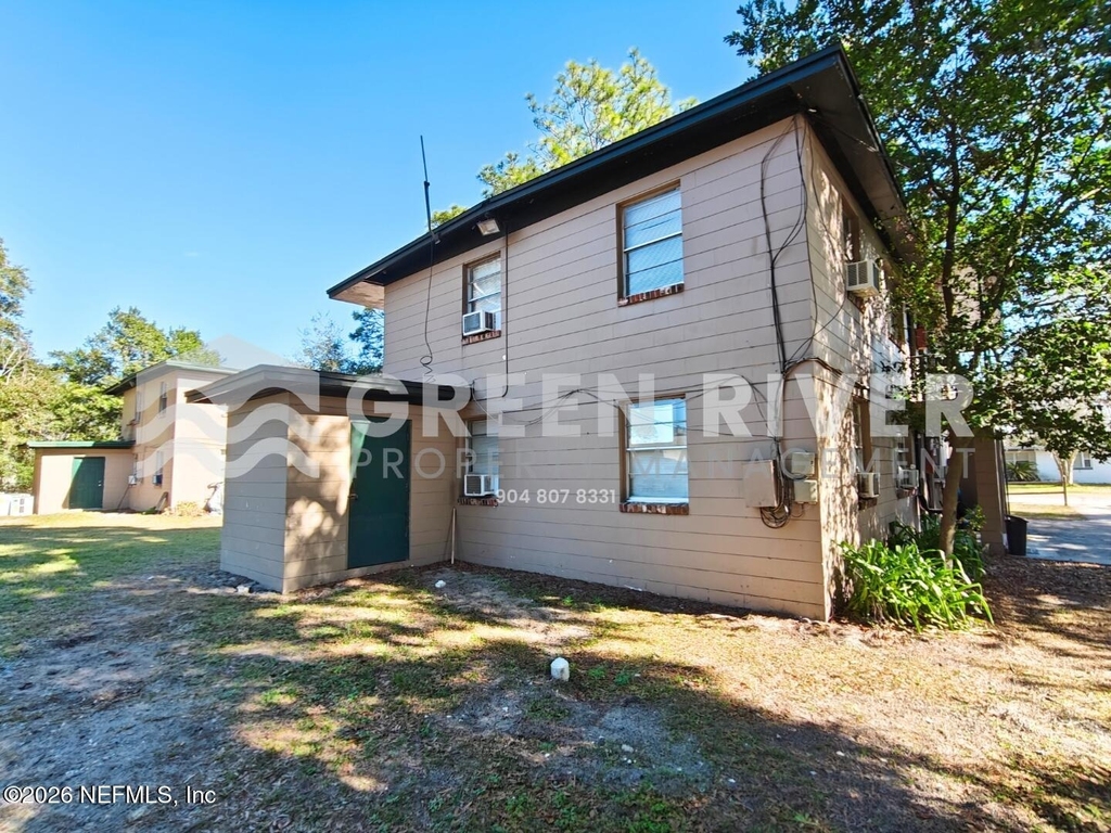 11620 Charlie Road - Photo 25