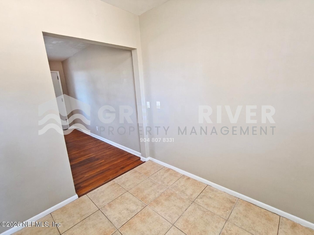 11620 Charlie Road - Photo 6