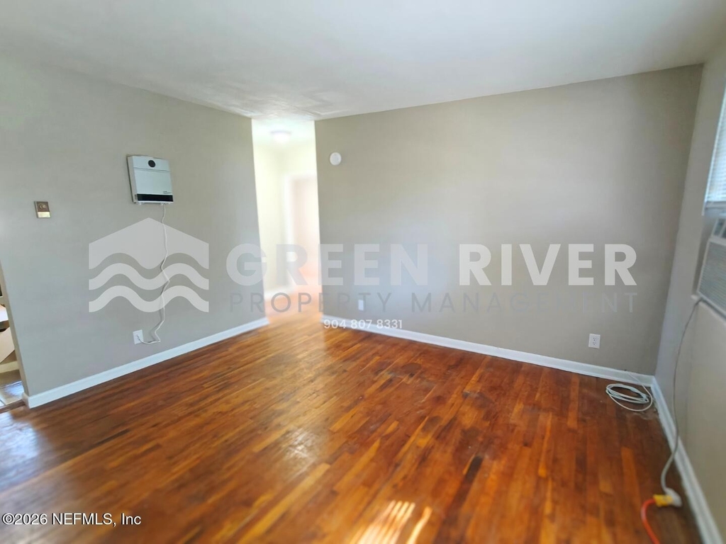 11620 Charlie Road - Photo 8