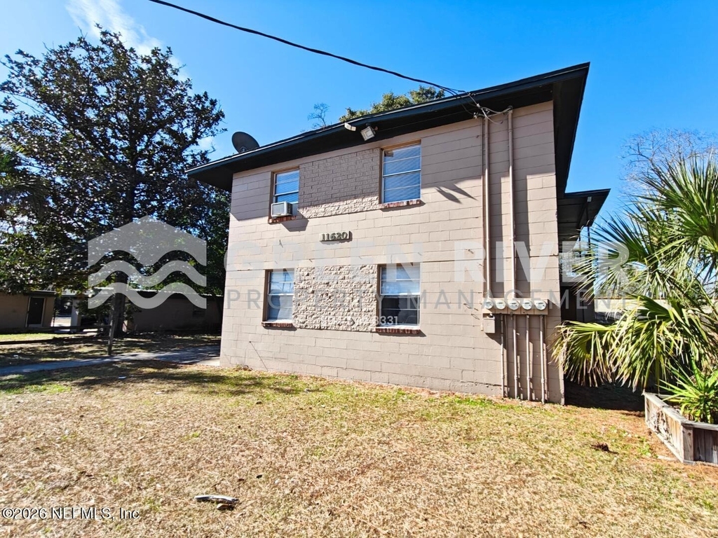 11620 Charlie Road - Photo 3