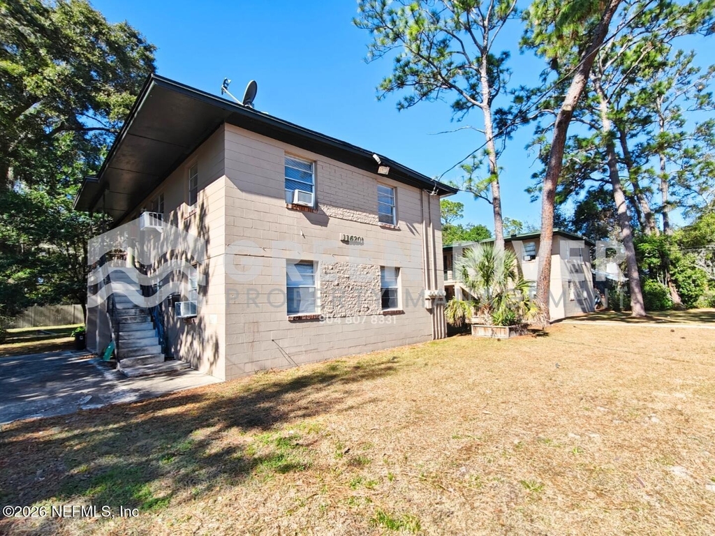 11620 Charlie Road - Photo 2