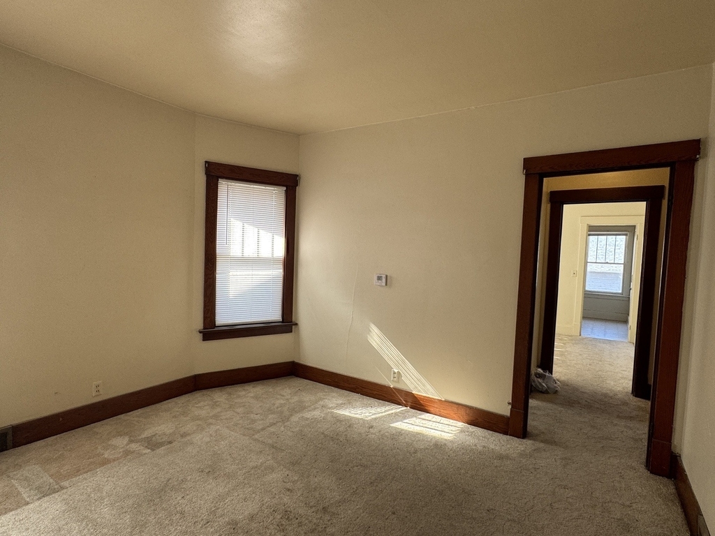 1428 Arlington Street - Photo 3
