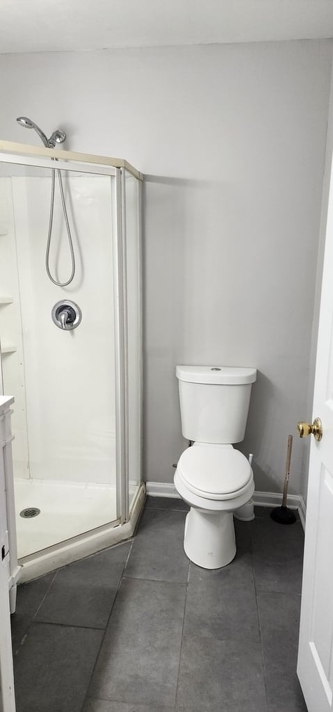 642 W 123rd Street - Photo 12
