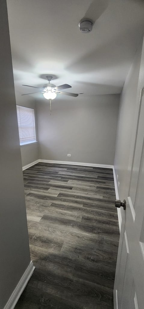 642 W 123rd Street - Photo 8