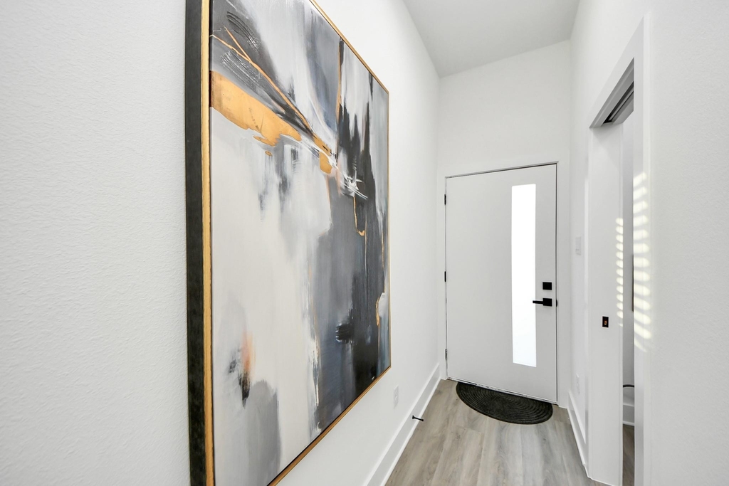 8533 Amadwe Street - Photo 3
