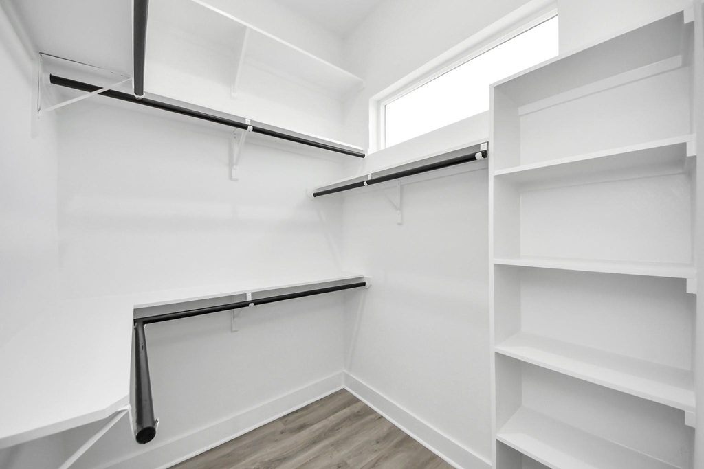 8533 Amadwe Street - Photo 23
