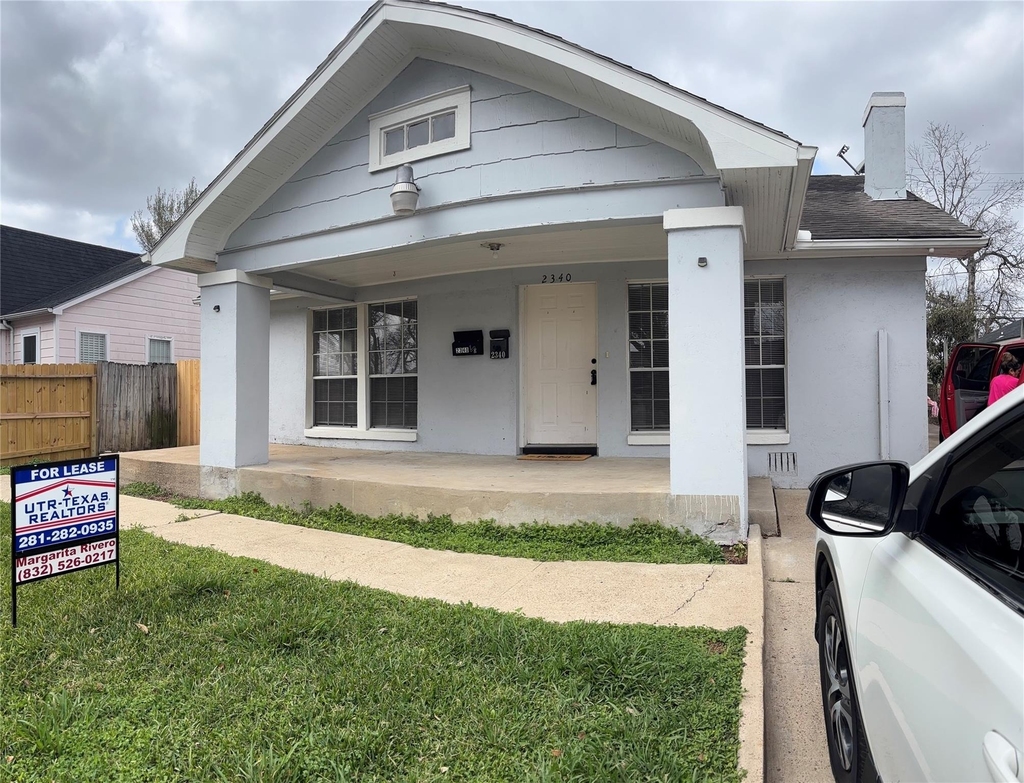 2340 Cumberland Street - Photo 2
