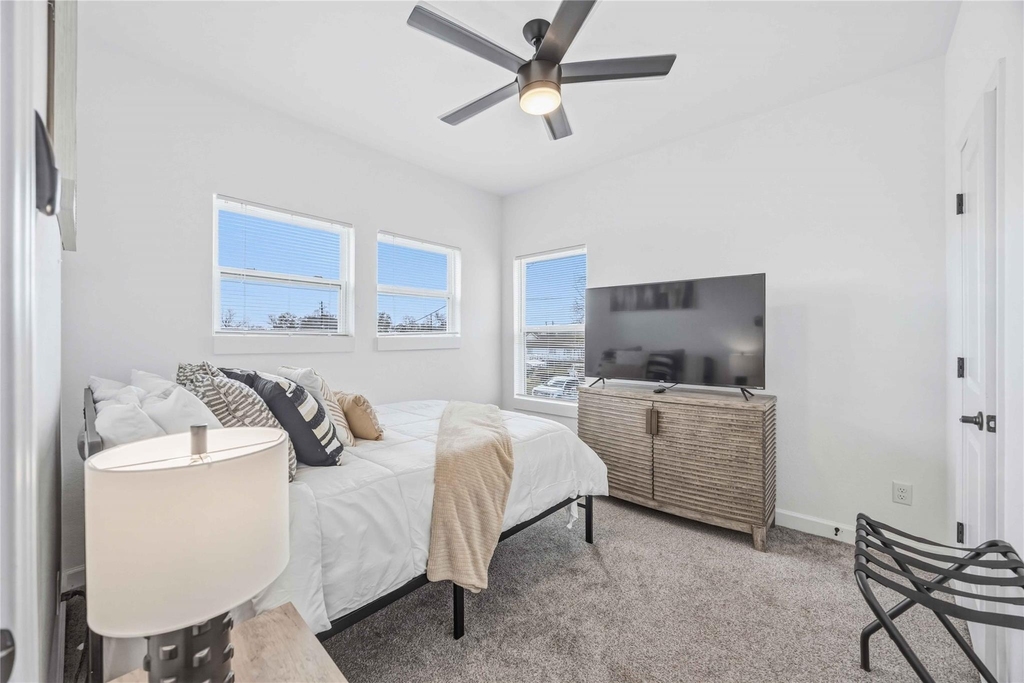 6130 Conley Street - Photo 19