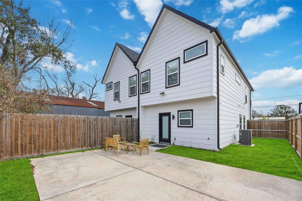 6130 Conley Street - Photo 30