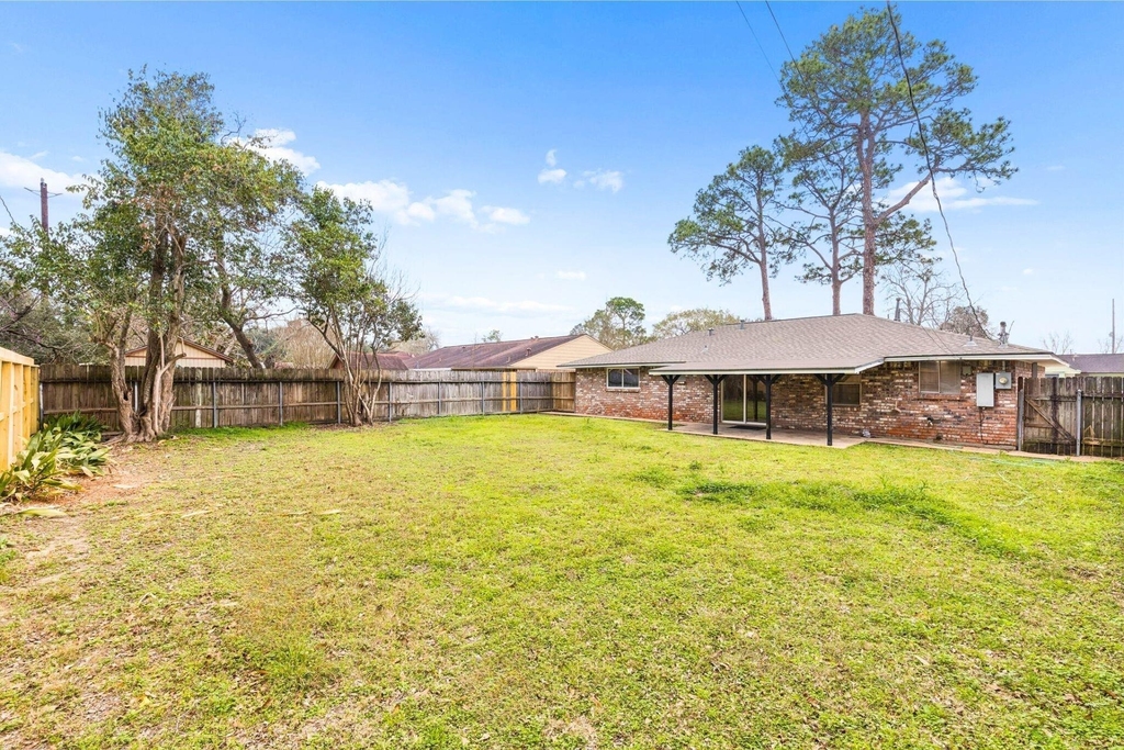5758 Greencraig Drive - Photo 13