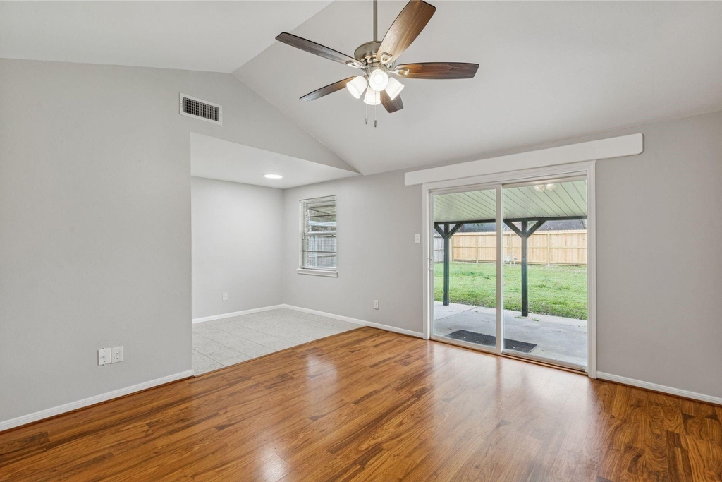5758 Greencraig Drive - Photo 6