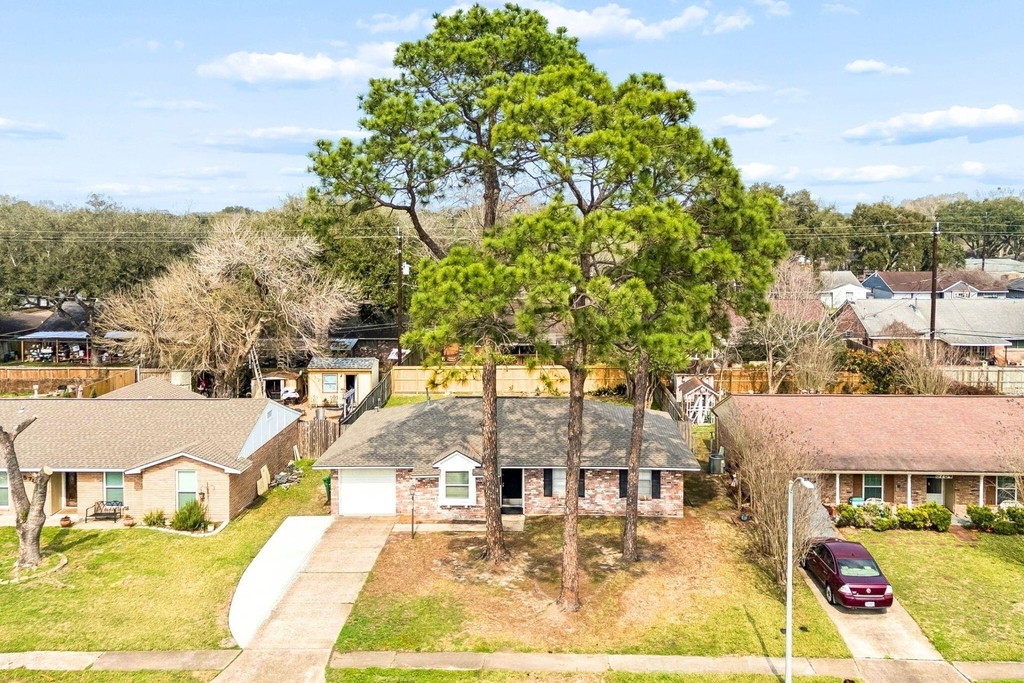 5758 Greencraig Drive - Photo 14