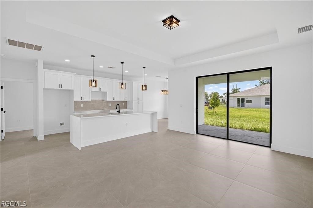 208 Pembroke St Street - Photo 3
