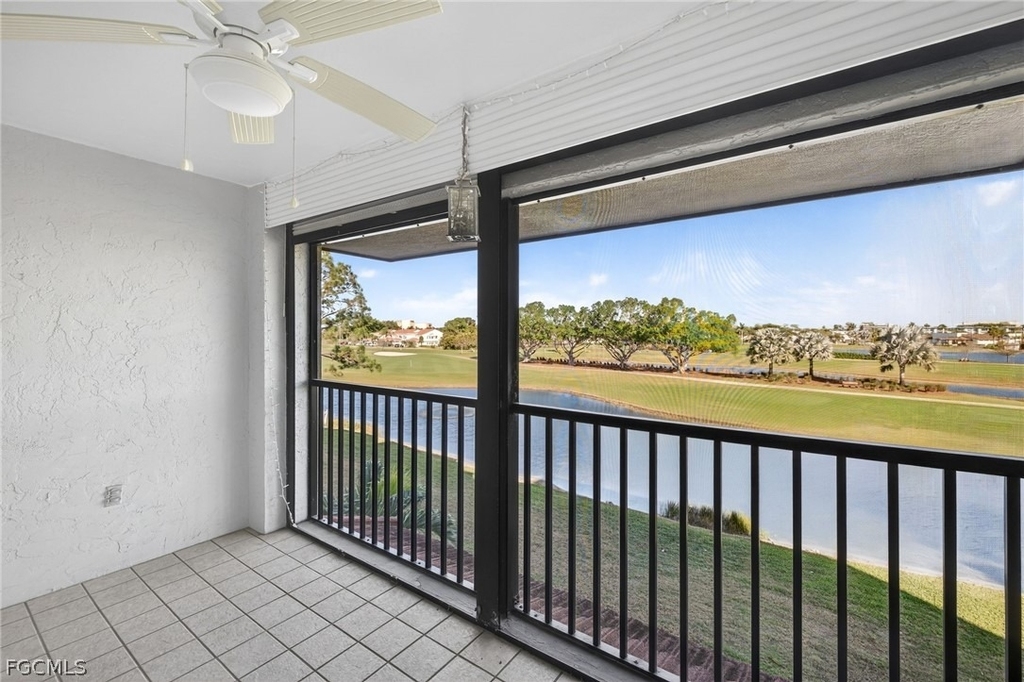 7430 Lake Breeze Drive - Photo 16
