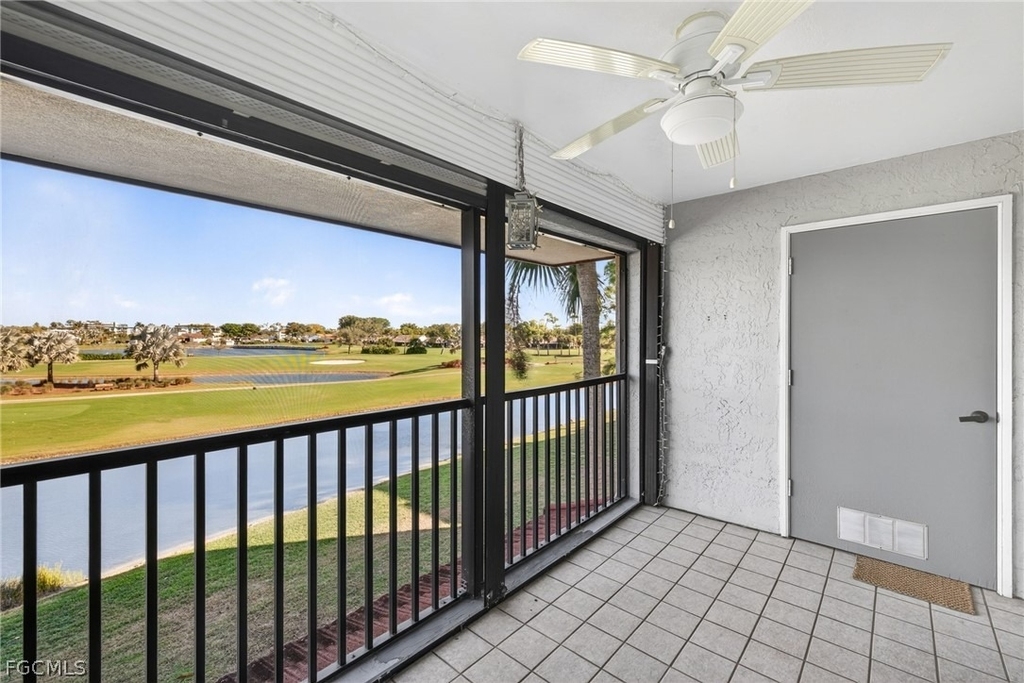 7430 Lake Breeze Drive - Photo 18