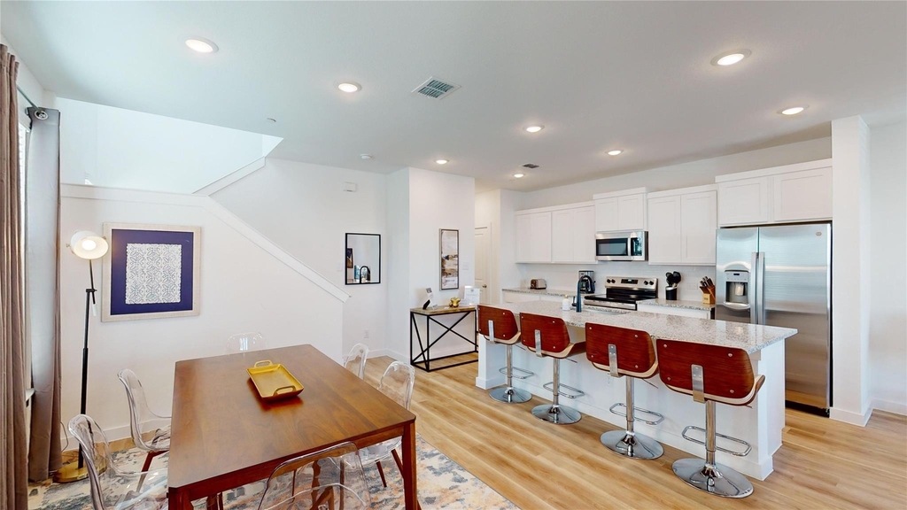 2942 Elle Drive - Photo 9