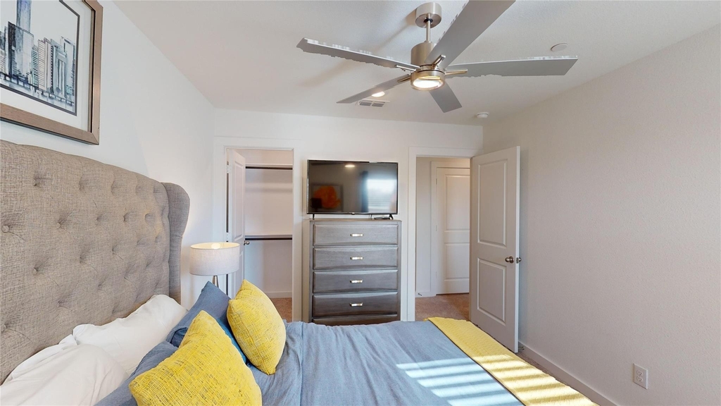2942 Elle Drive - Photo 34