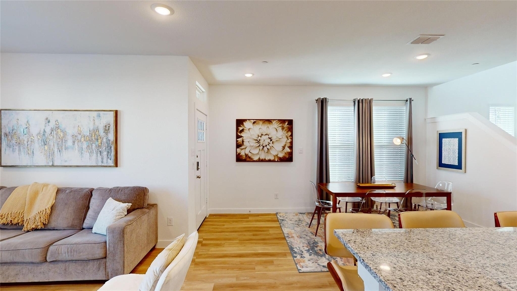 2942 Elle Drive - Photo 14