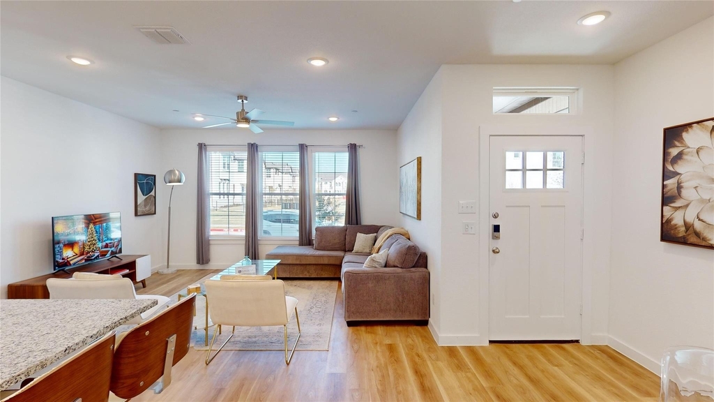 2942 Elle Drive - Photo 10