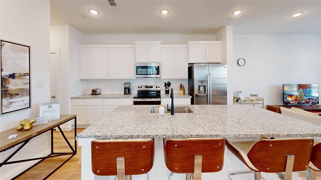 2942 Elle Drive - Photo 18