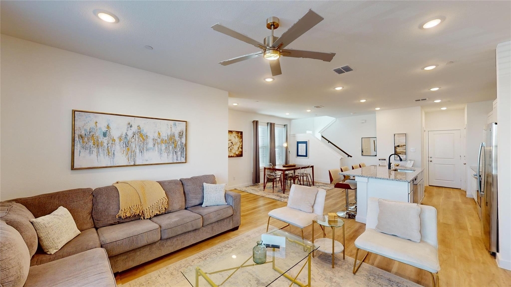 2942 Elle Drive - Photo 6
