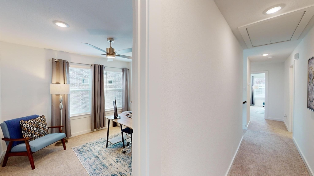 2942 Elle Drive - Photo 31