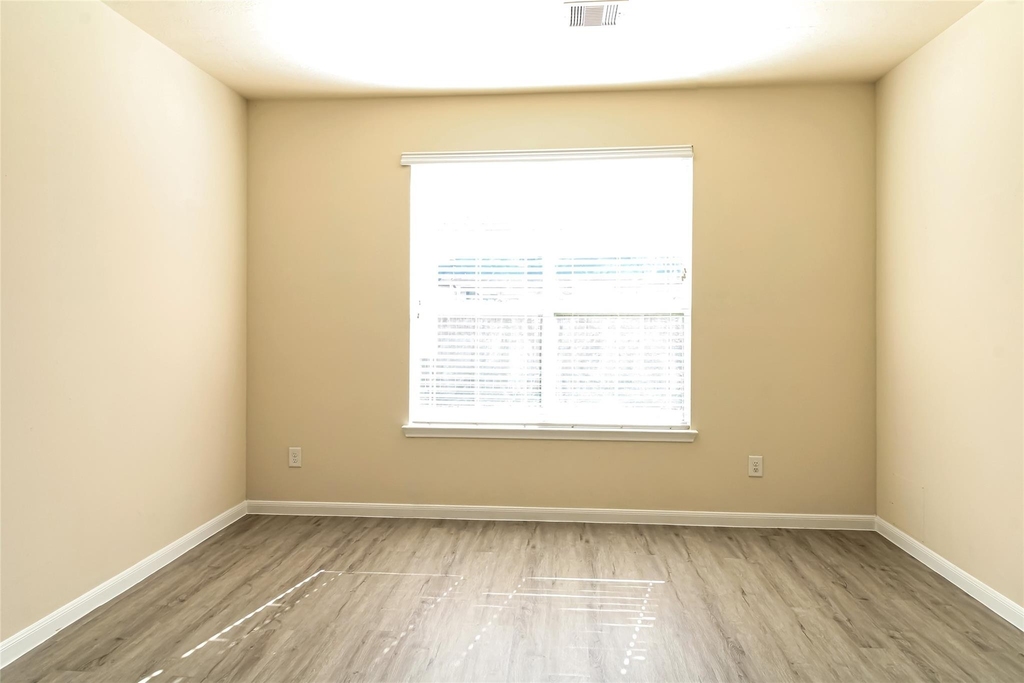 12338 Roy Mix Bohn Lane - Photo 9