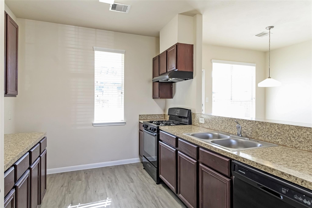 12338 Roy Mix Bohn Lane - Photo 3