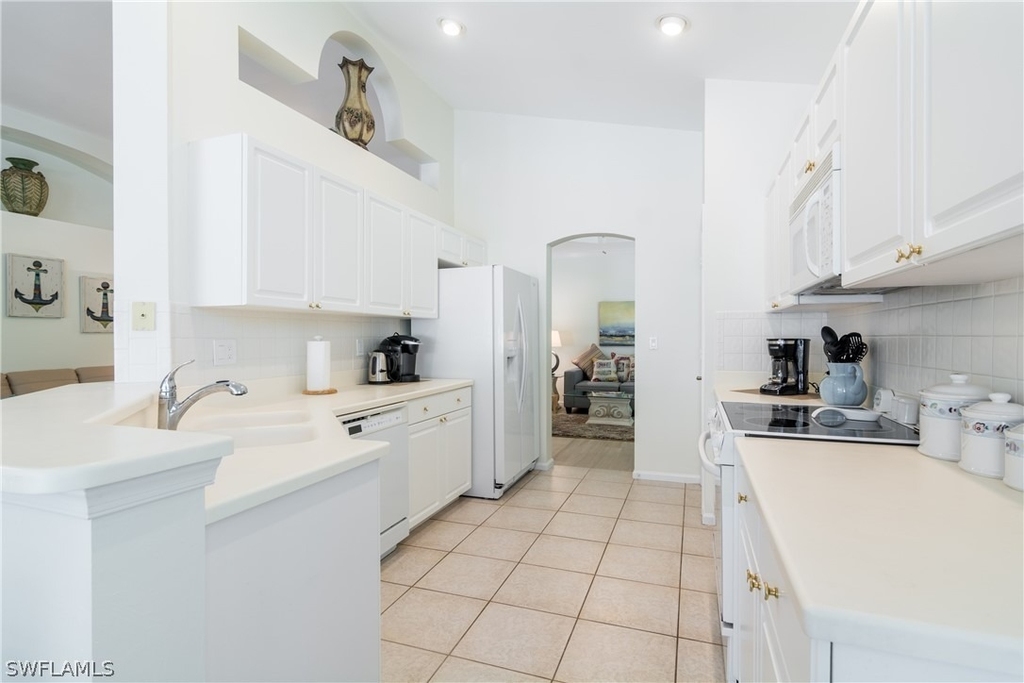 7720 Gardner Drive - Photo 11