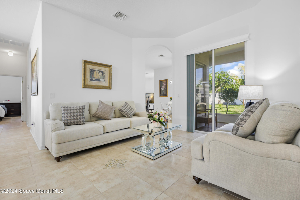1291 Tamango Drive - Photo 6